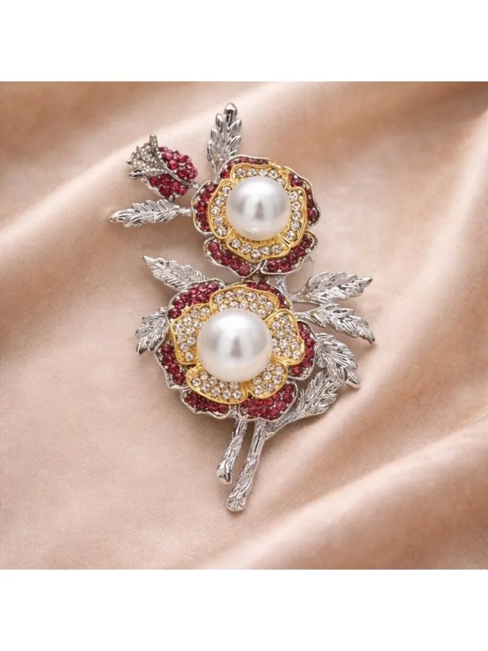 Elegant Silver Gold Floral Brooch with Pearls - Picture 2 of 4